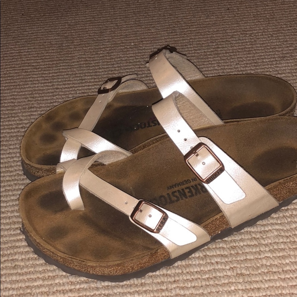 Birkenstocks size 28 (7-7.5)